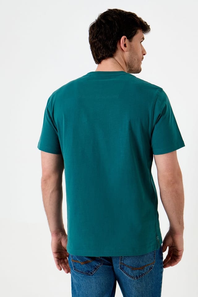 Saltwell Saltwell Men's Graphic Print Cotton T-Shirt in Bottle Green - 2