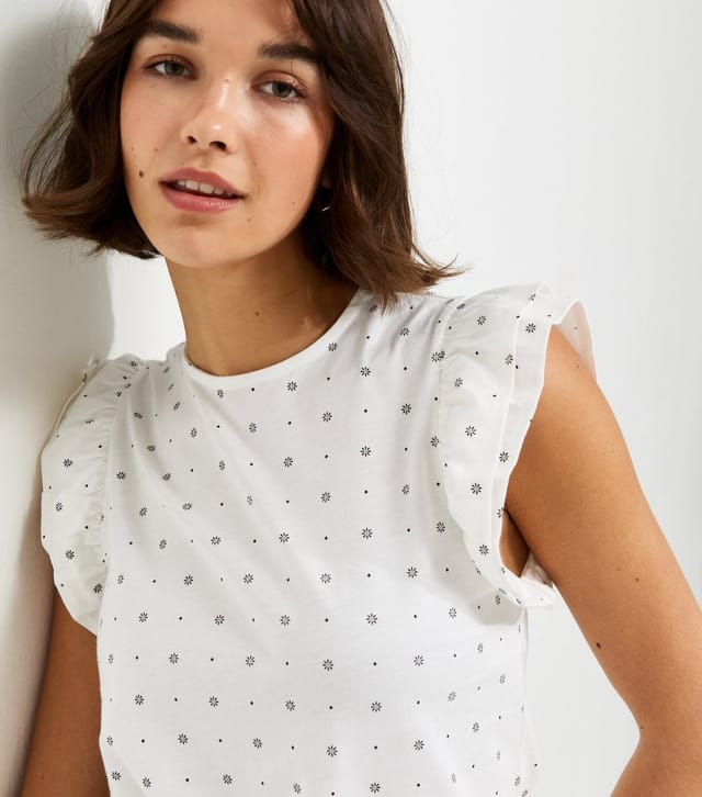New Look Women's White Cotton Daisy Print Ruffled Sleeve T-Shirt New Look - 2