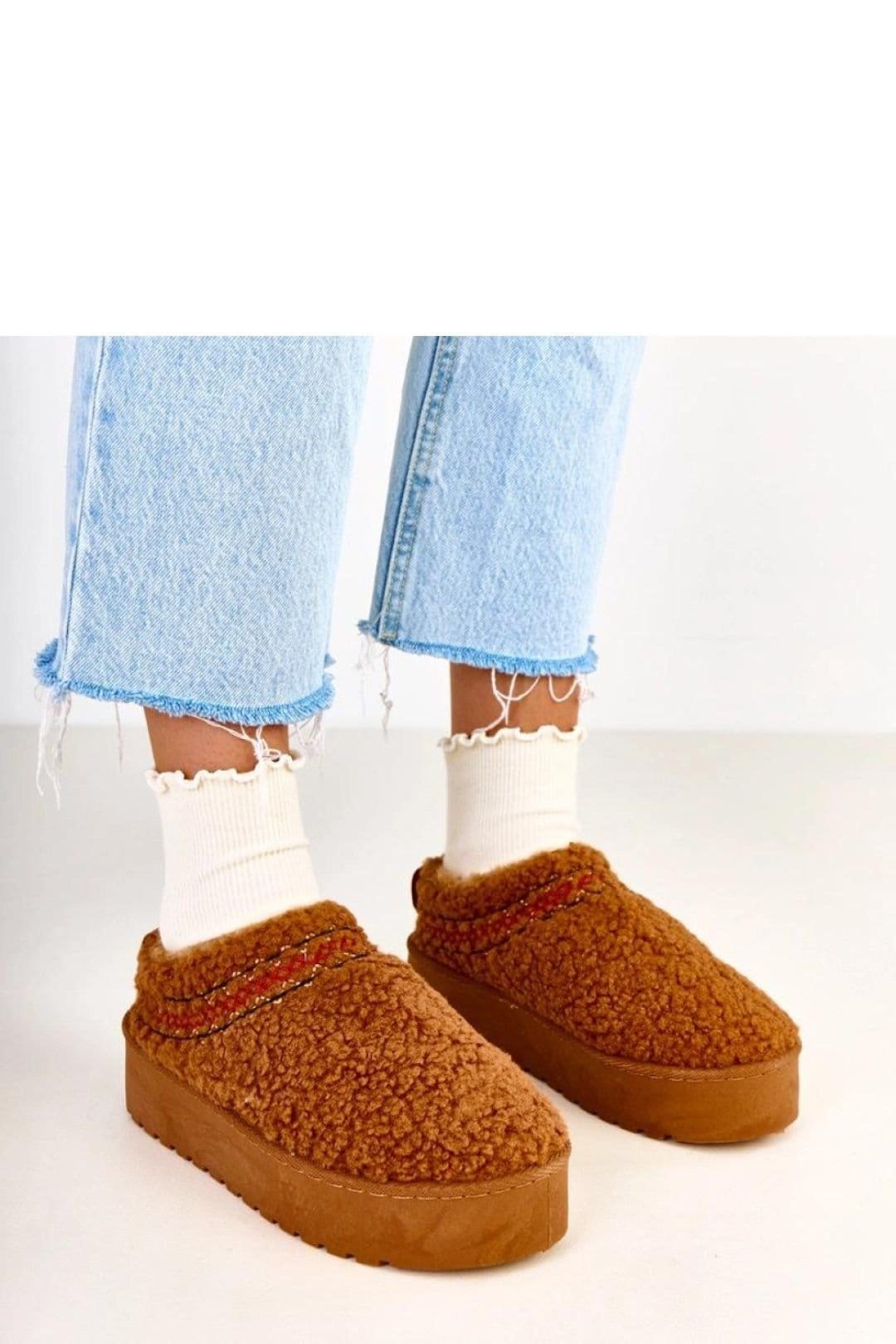 Love Lace Love Lace Women's Low Platform Snow Boots with Warm Lining & Slip Grip Sole in Brown - 4