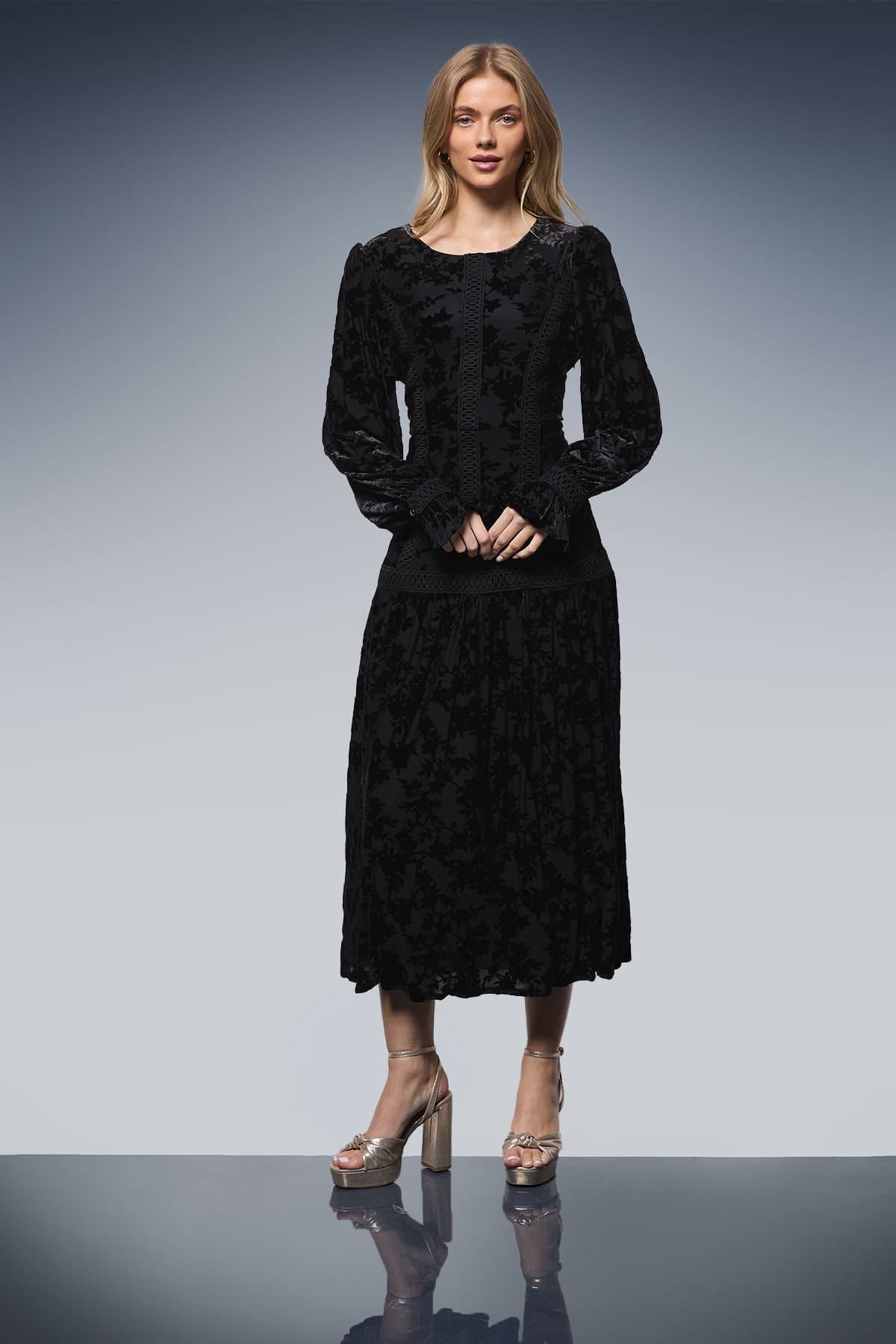 Oasis Oasis Women's Trim Panelled Boho Maxi Dress in Black