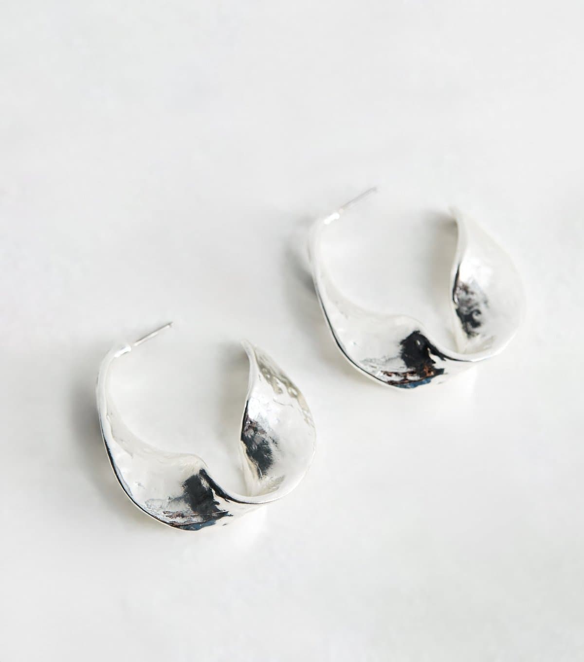 New Look New Look Silver Tone Large Chunky Hammered Wavy Hoop Earrings