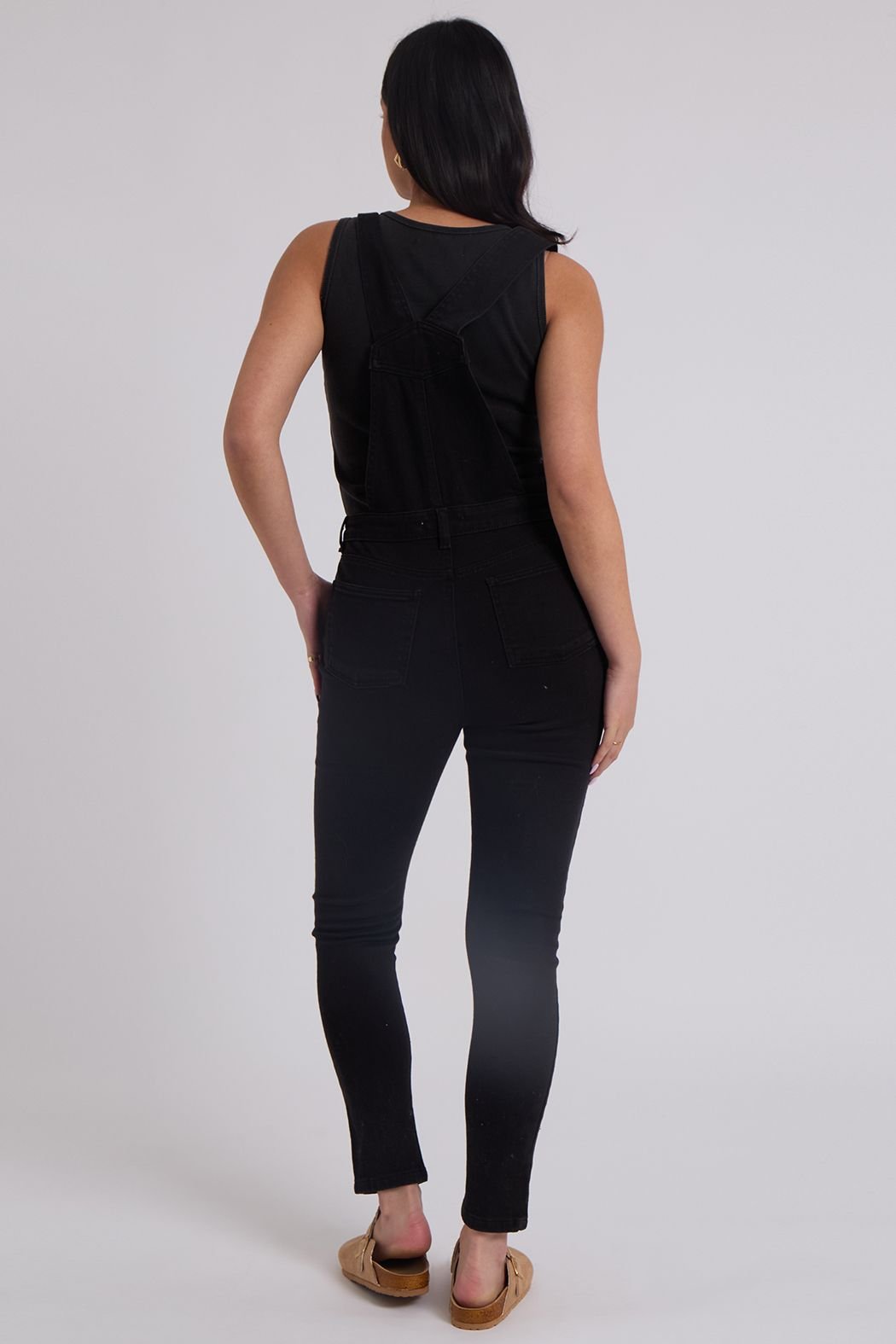 Urban Bliss Urban Bliss Women's Dixie Dungaree in Black - 4