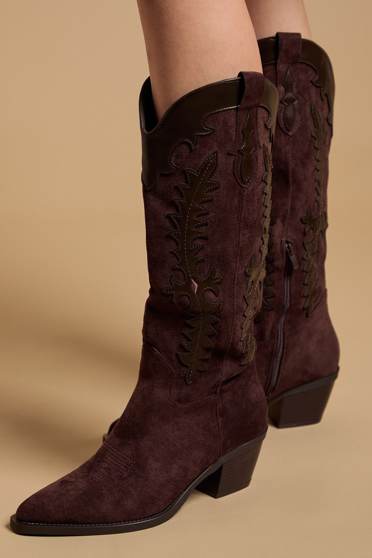 Oasis Oasis Women's Jessie Faux Suede & Leather Western Cowboy Calf Boots in Chocolate - 4