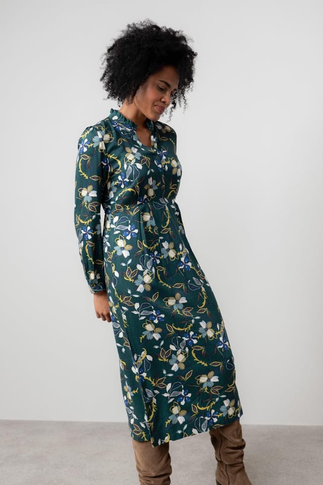Lily & Me Lily & Me Women's Amberley Floral Print Woven Viscose Midi Dress in Green - 2