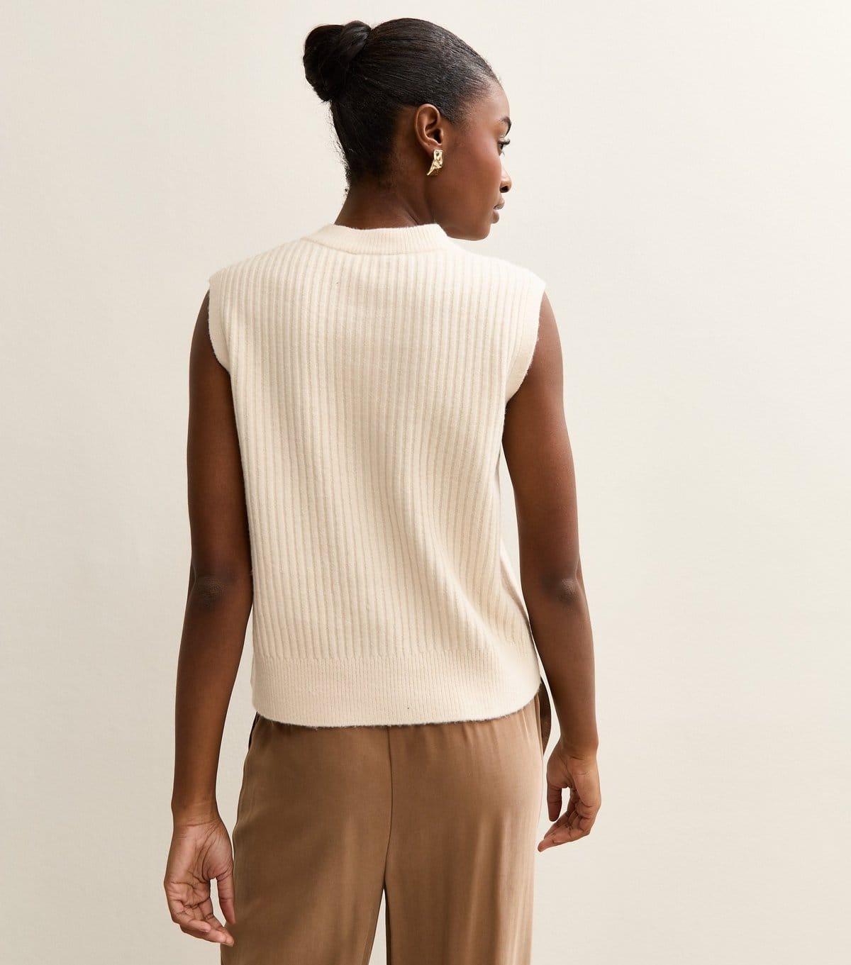 New Look Women's Cream Cable Knit Waistcoat New Look - 4