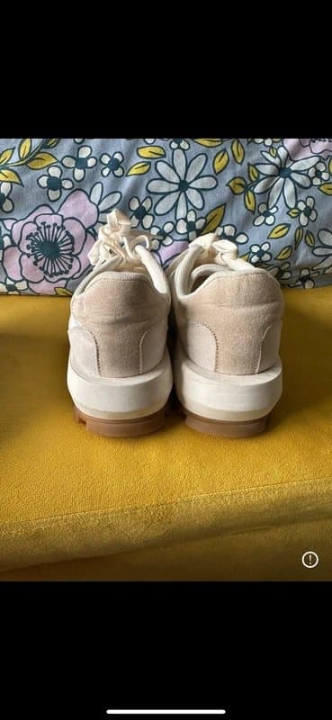 New Look Cream silk and suede trainers.