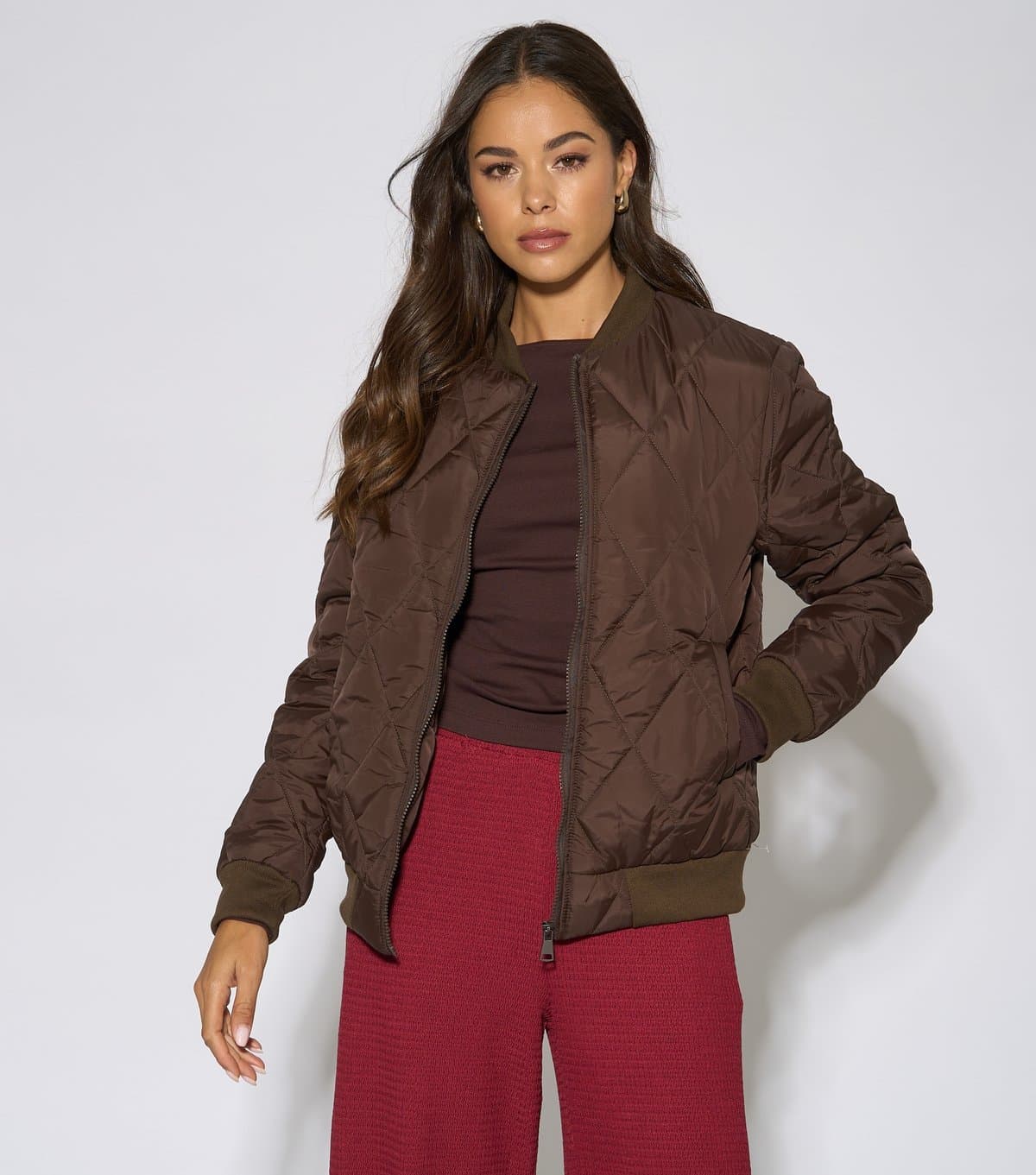 Gini London Women's Dark Brown Diamond Quilted Puffer Bomber Jacket Gini London New Look