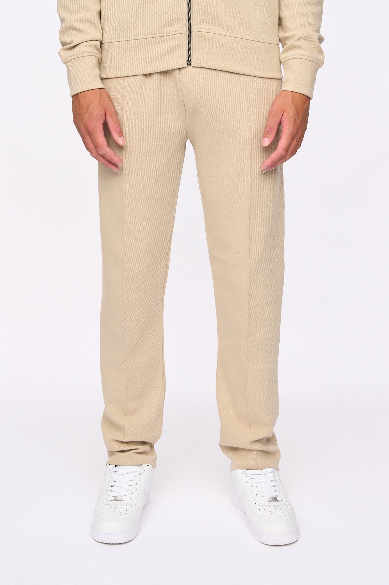 Duck&Cover Duck&Cover Tames Men's Straight-Leg Pintuck Joggers in Stone