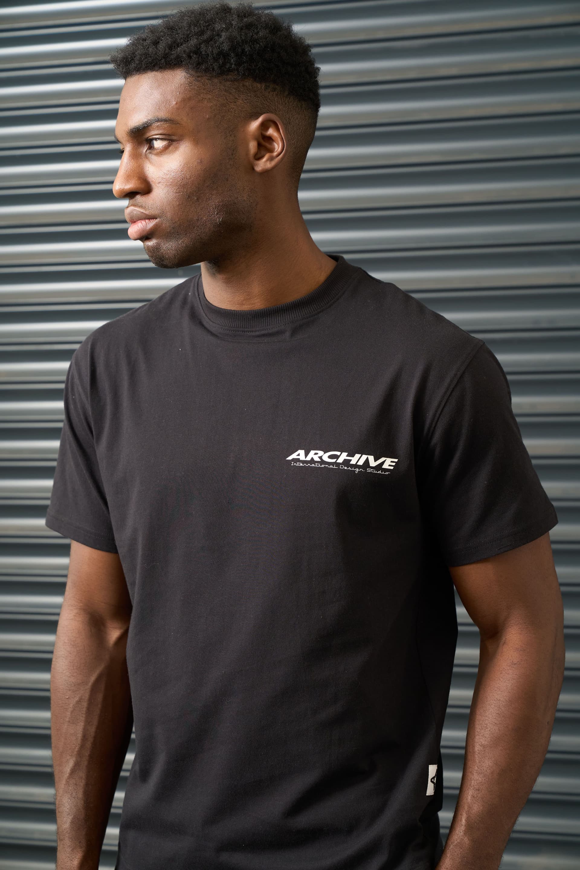 Archive Design Studios Archive Design Studios Men's Vacation T-Shirt in Black