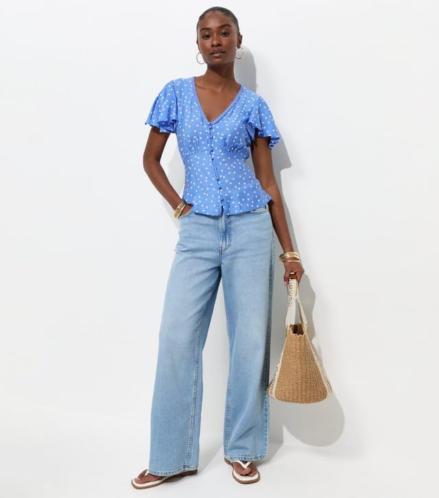 New Look Women's Blue Crinkle Texture Spot Print V-Neck Tea Blouse New Look - 3