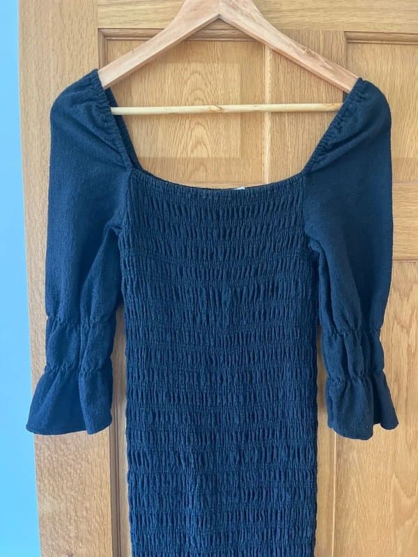 Never Fully Dressed Never Fully Dress Size 8 Black Midi Dress