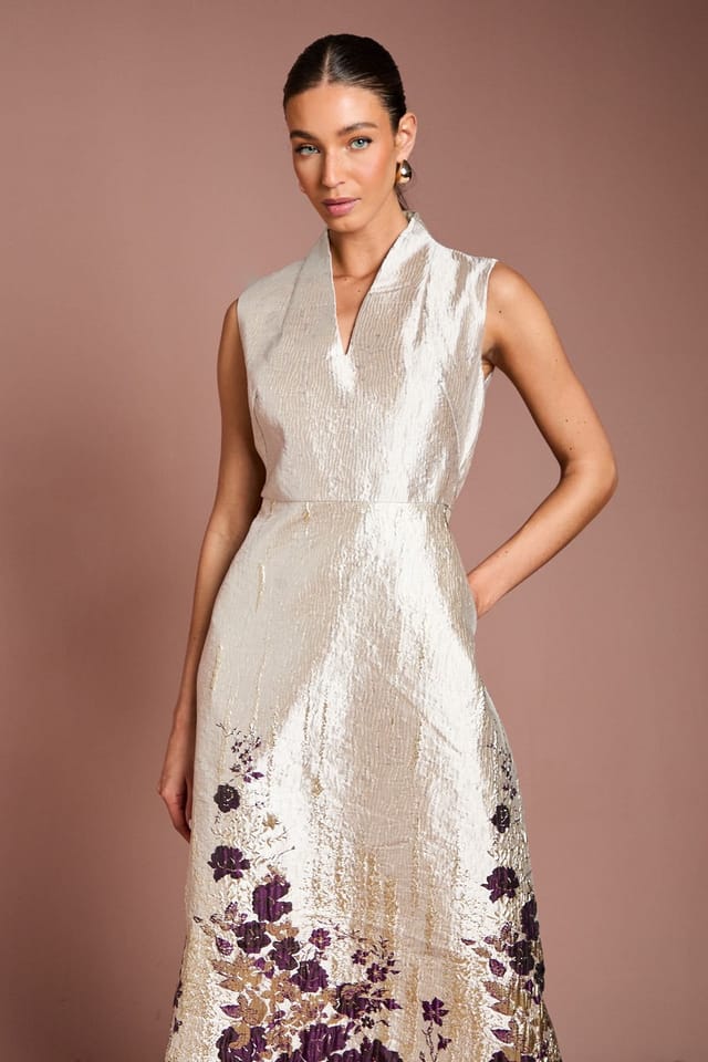 Coast Coast Women's Notch Neck Floral Border Print Jacquard Midi Dress in Champagne - 2