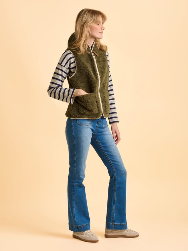 Brakeburn Brakeburn Women's Snug Gilet in Green - 3