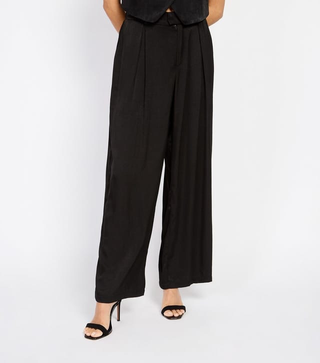 Little Mistress Women's Black Satin Pleated Wide Leg Trousers Little Mistress New Look - 3