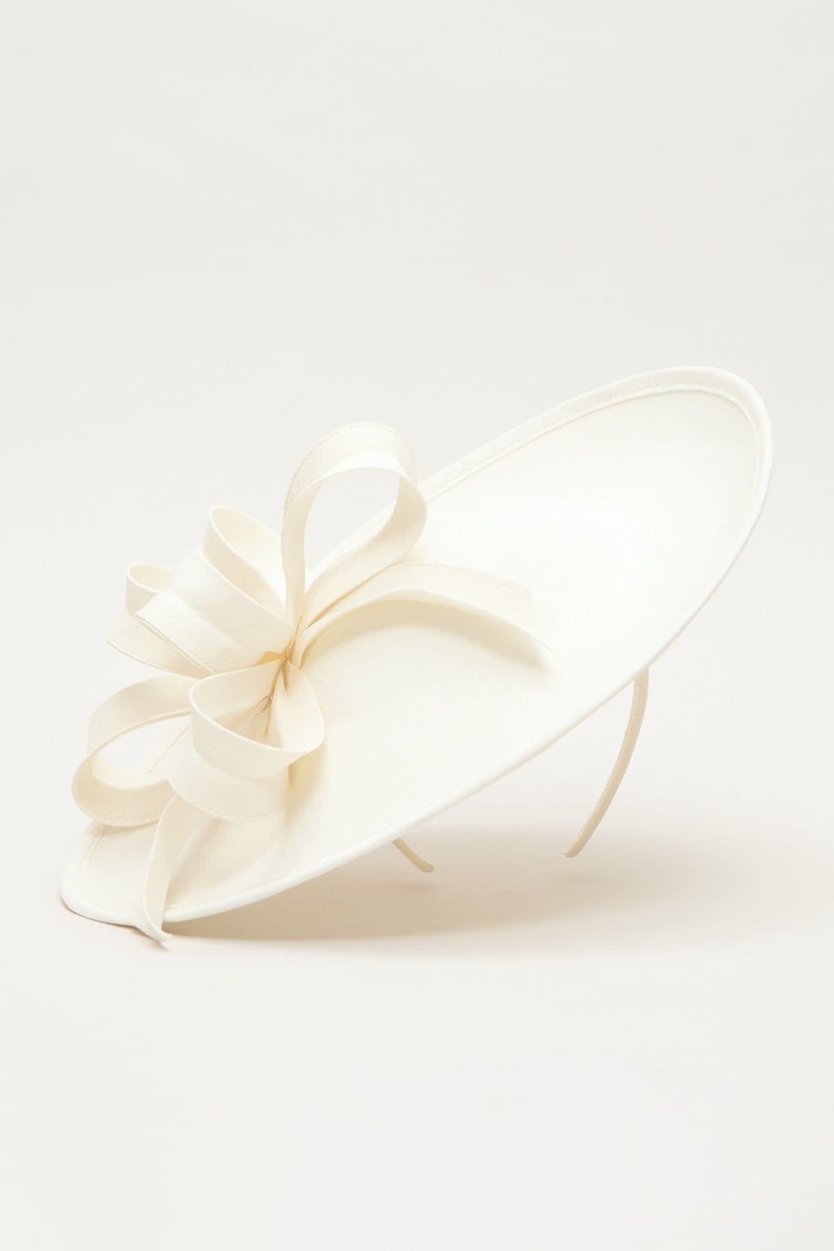 Phase Eight Phase Eight Women's Twist Shantung Oval Fascinator in Warm White