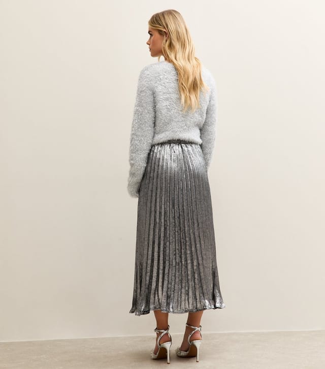 New Look Women's Petite Silver Foil Pleated Midi Skirt New Look - 3
