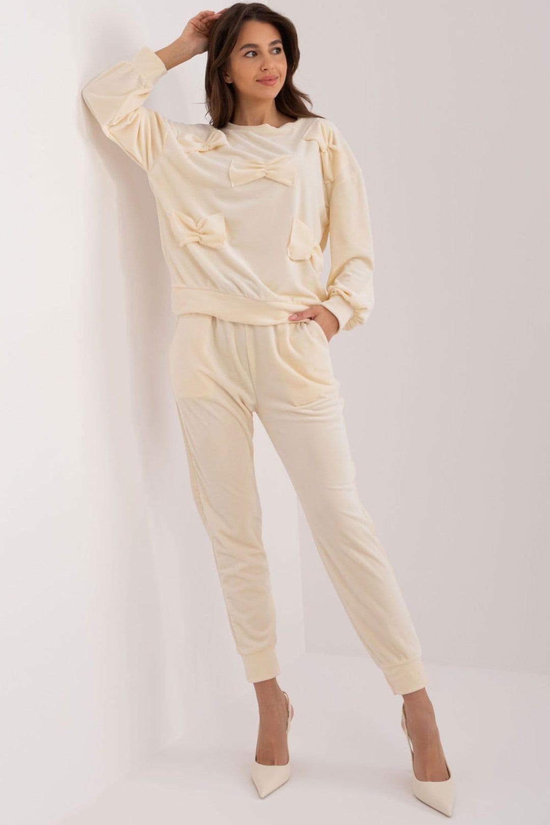 Love Lace Beige Velour Bow Detail Sweatshirt & Pants Set