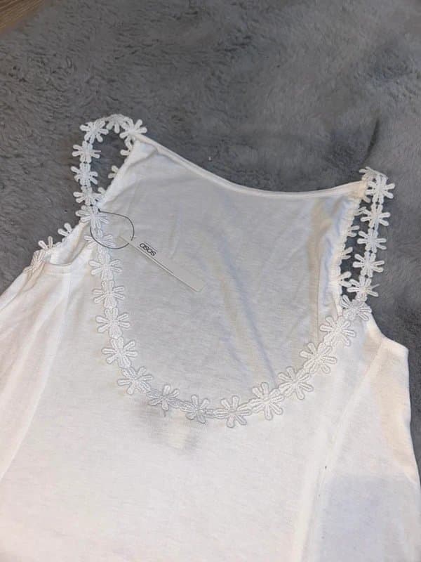 ASOS ASOS white swing tea mini dress white floral daisy chain straps size 4 6 XS