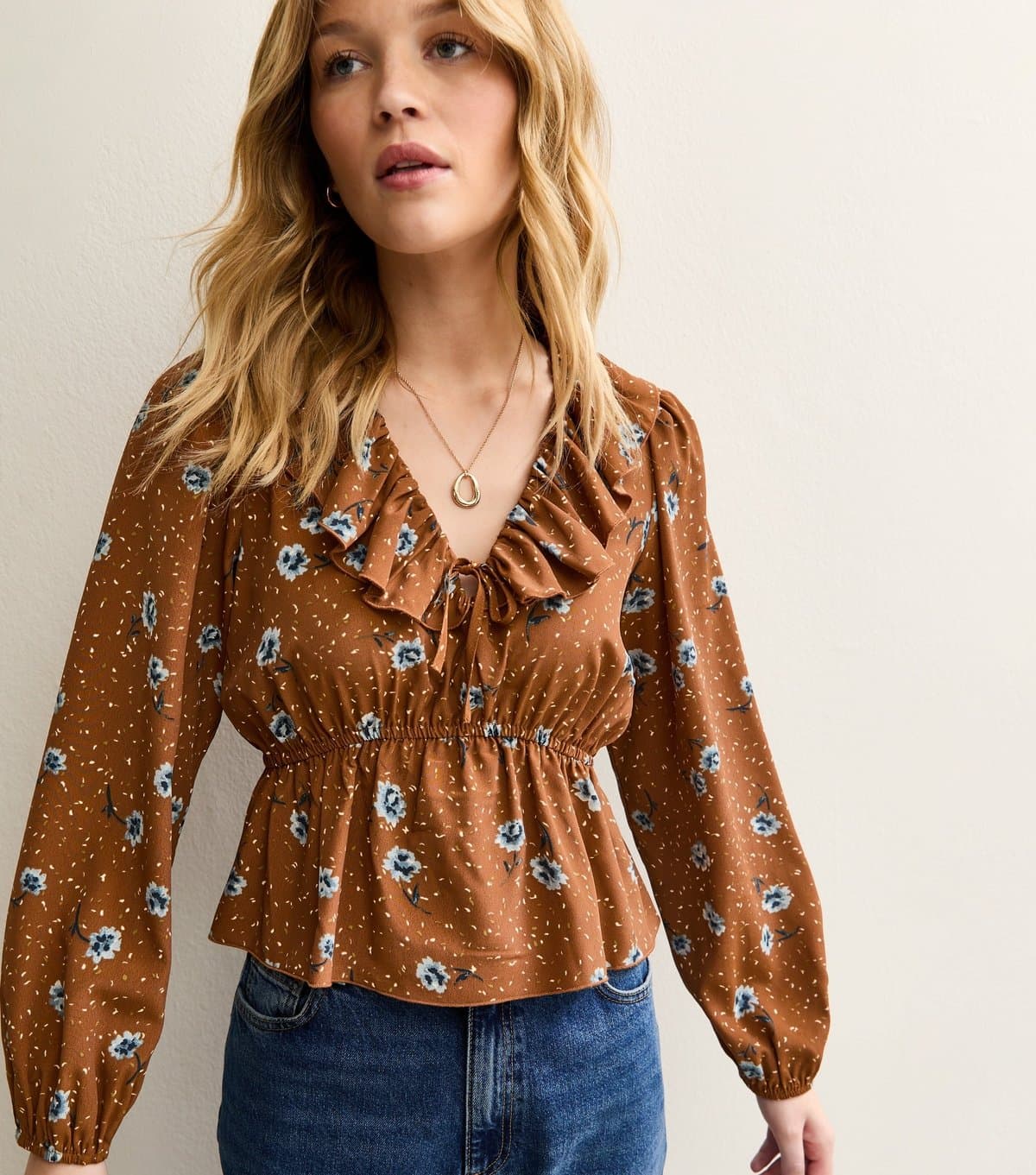 New Look Women's Brown Floral Frill Neck Blouse New Look