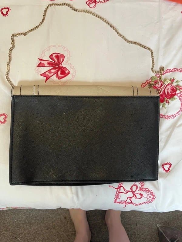 New Look Beige black faux leather croc print snakeskin envelope flap chain strap crossbody bag