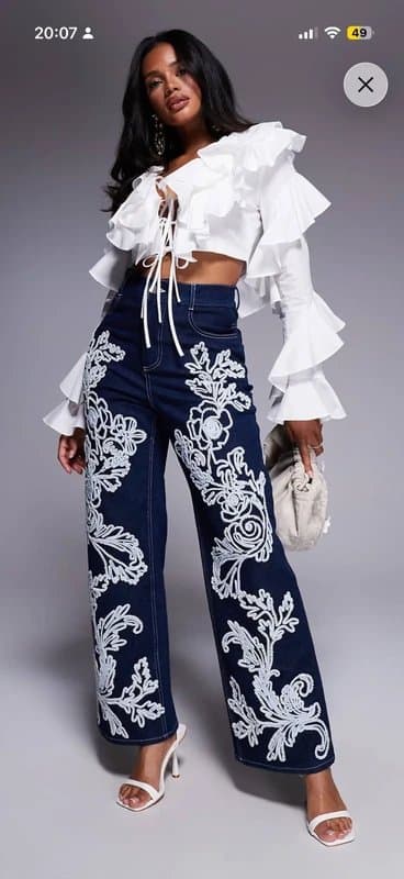 Asos luxe Women’s ASOS size 8 Embellished straight leg jeans