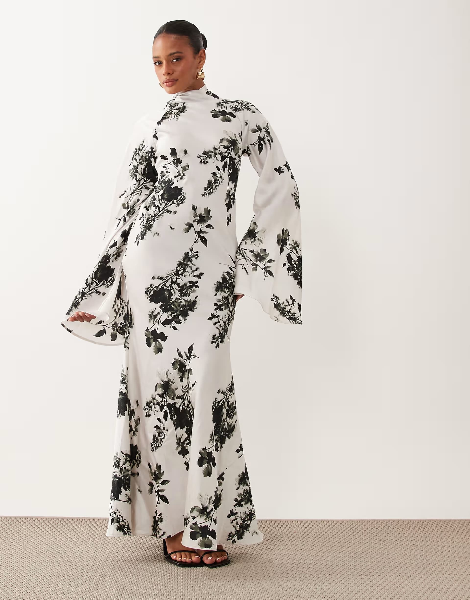ASOS ASOS DESIGN satin maxi dress with split sleeve and scarf detail in mono floral print