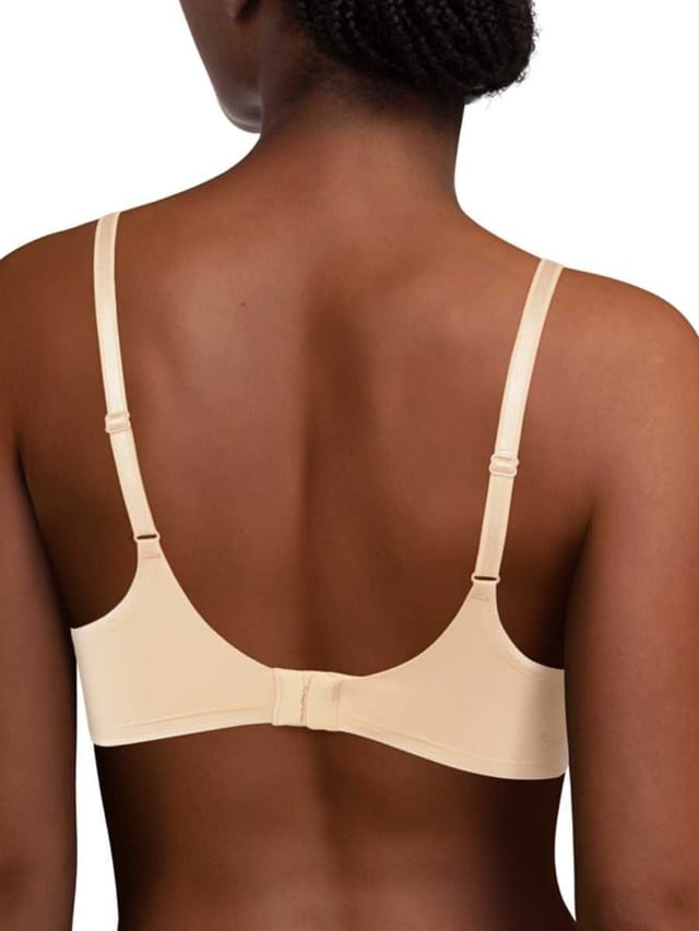 Chantelle Chantelle Women's Essentiall Wirefree Triangle T-Shirt Bra in Nude - 2