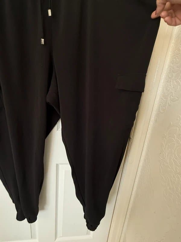 New Look New look black baggy cargo pants size 28 plus