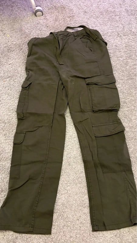 Bershka Dark Green Cargo Pants