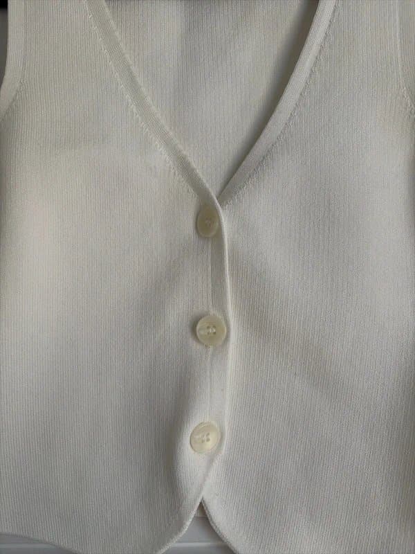 Bershka Bershka - white/cream waistcoat (unworn)