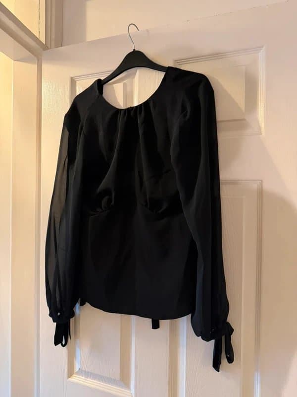 Topshop Topshop Black Chiffon Long Sleeve Top - Open Tie Back - Size 10