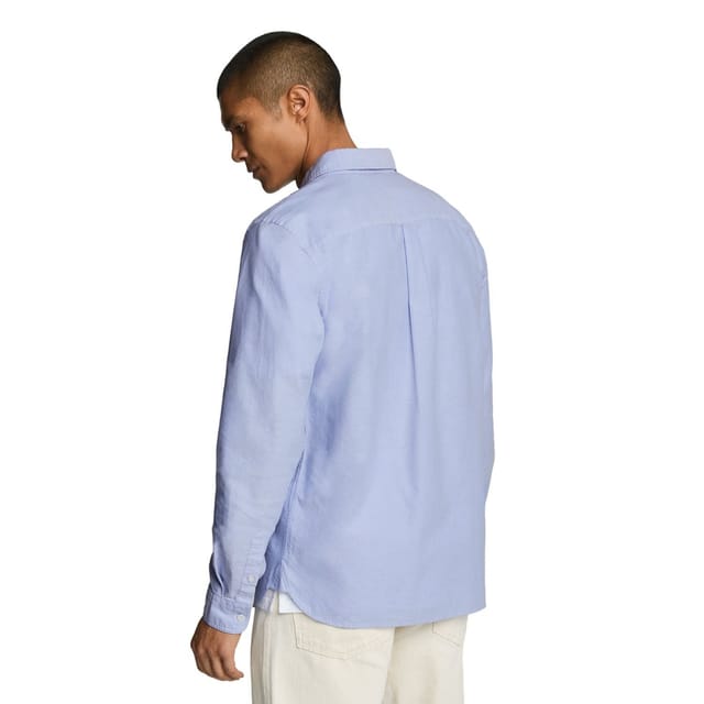 Lyle & Scott Lyle & Scott Men's Plain Oxford Shirt in Light Blue - 2