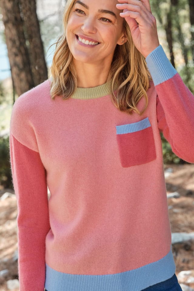 WoolOvers WoolOvers Women's Colourblock Pocket Jumper - 2
