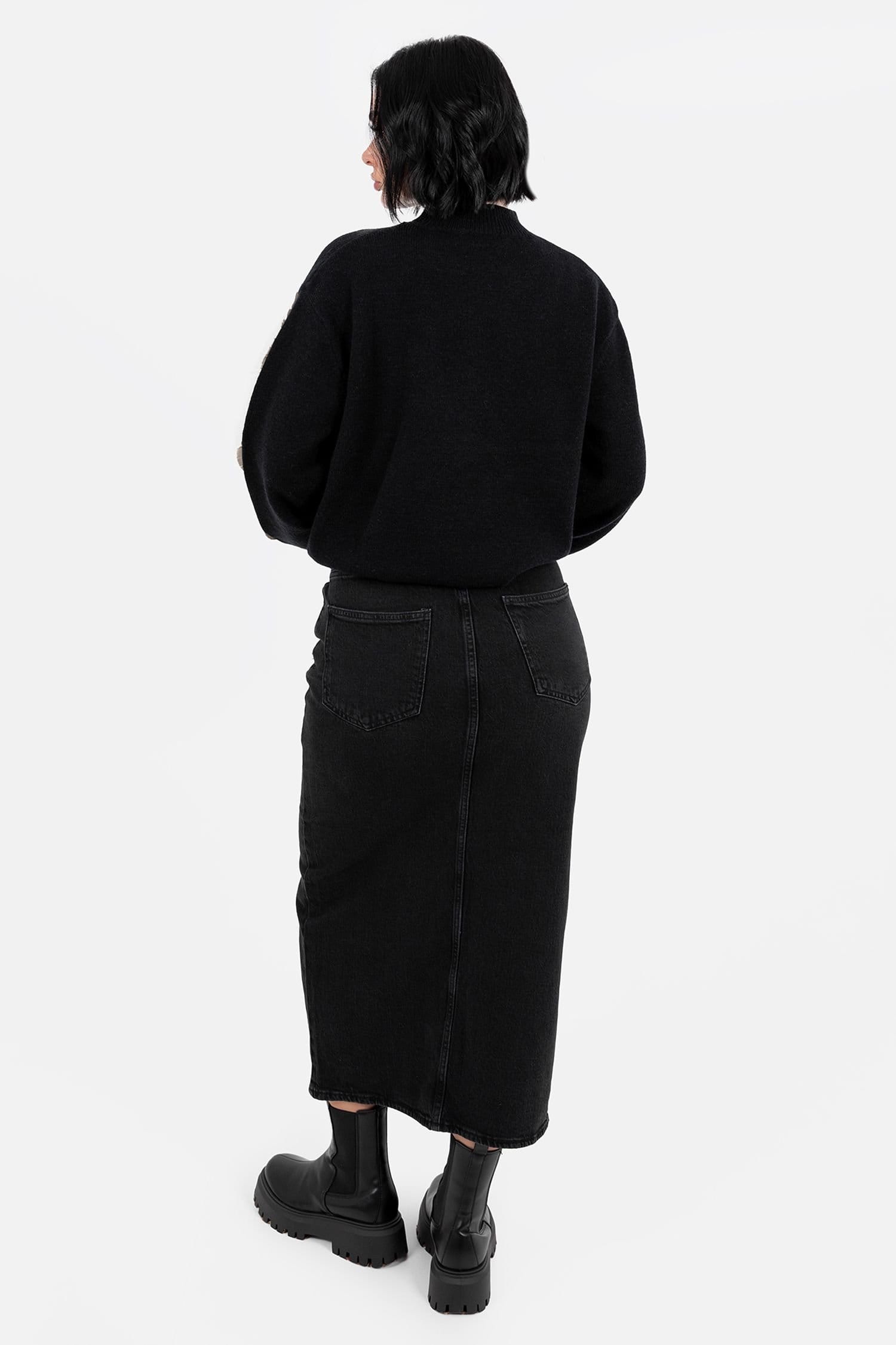 Lovedrobe Lovedrobe Women's Satin Squiggle Applique Jumper in Black - 4