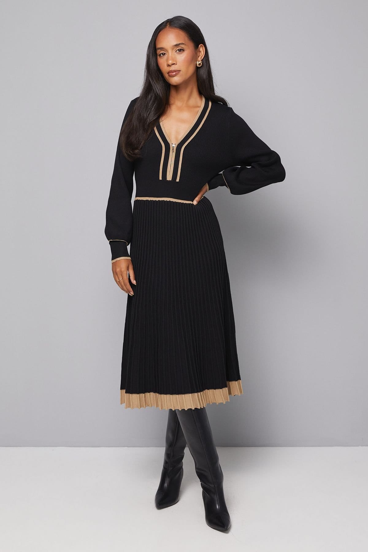 Wallis Women's Zip Front Pleated Knitted Midi Dress in Black