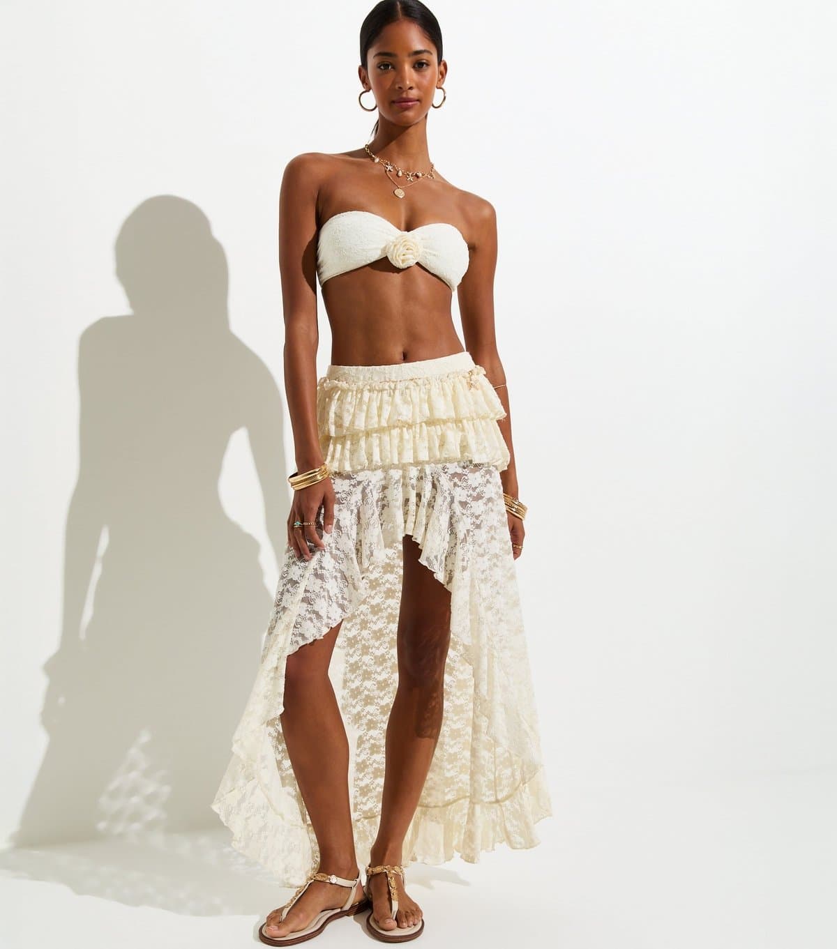 New Look Women's Cream Ruffled Lace Dipped Hem Skirt New Look