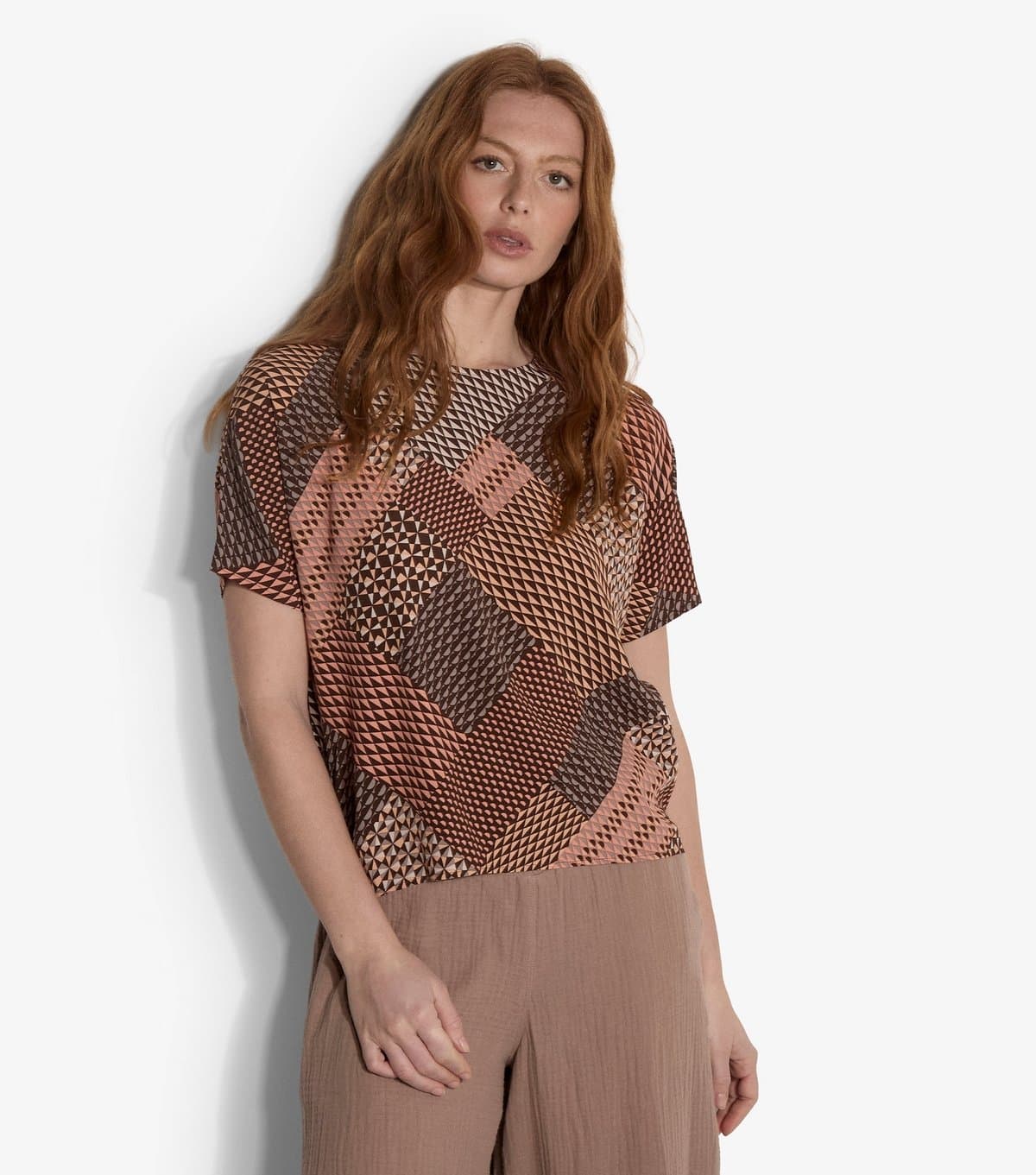 Apricot Women's Brown Geometric Patchwork Print T-Shirt Apricot New Look