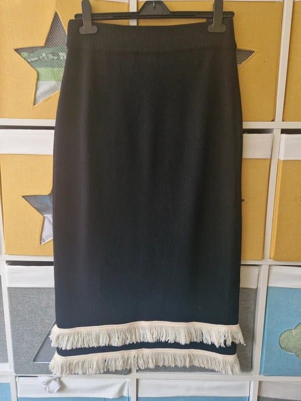 Never Fully Dressed Never fully dressed women's Black Knit Midi Skirt Cream Fringe size L (12-14)