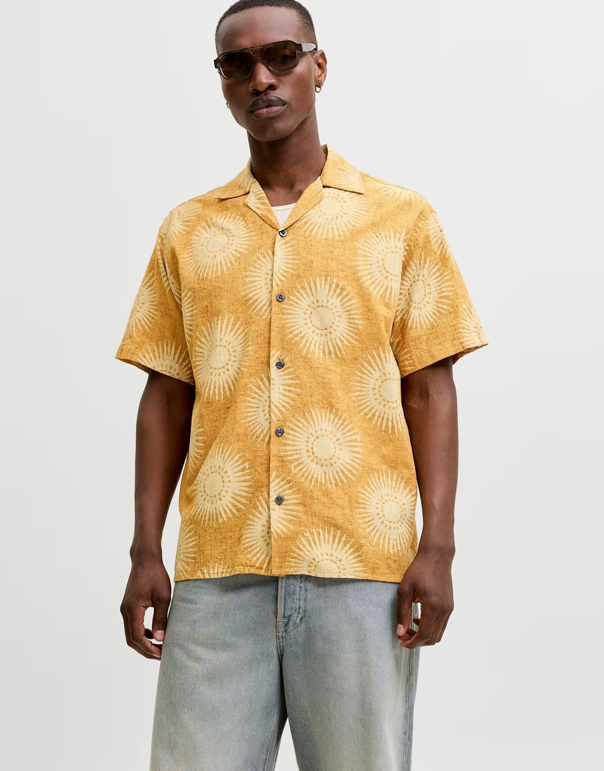 ASOS Jack & Jones Resort shirt in amber brown