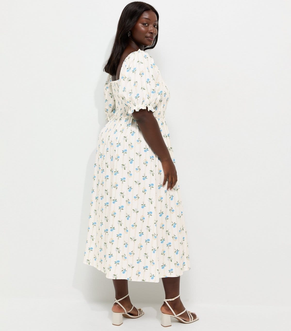 New Look Women's Plus Size Cream Floral Pleated Compact Shirred Frill Midi Dress Curves New Look - 4