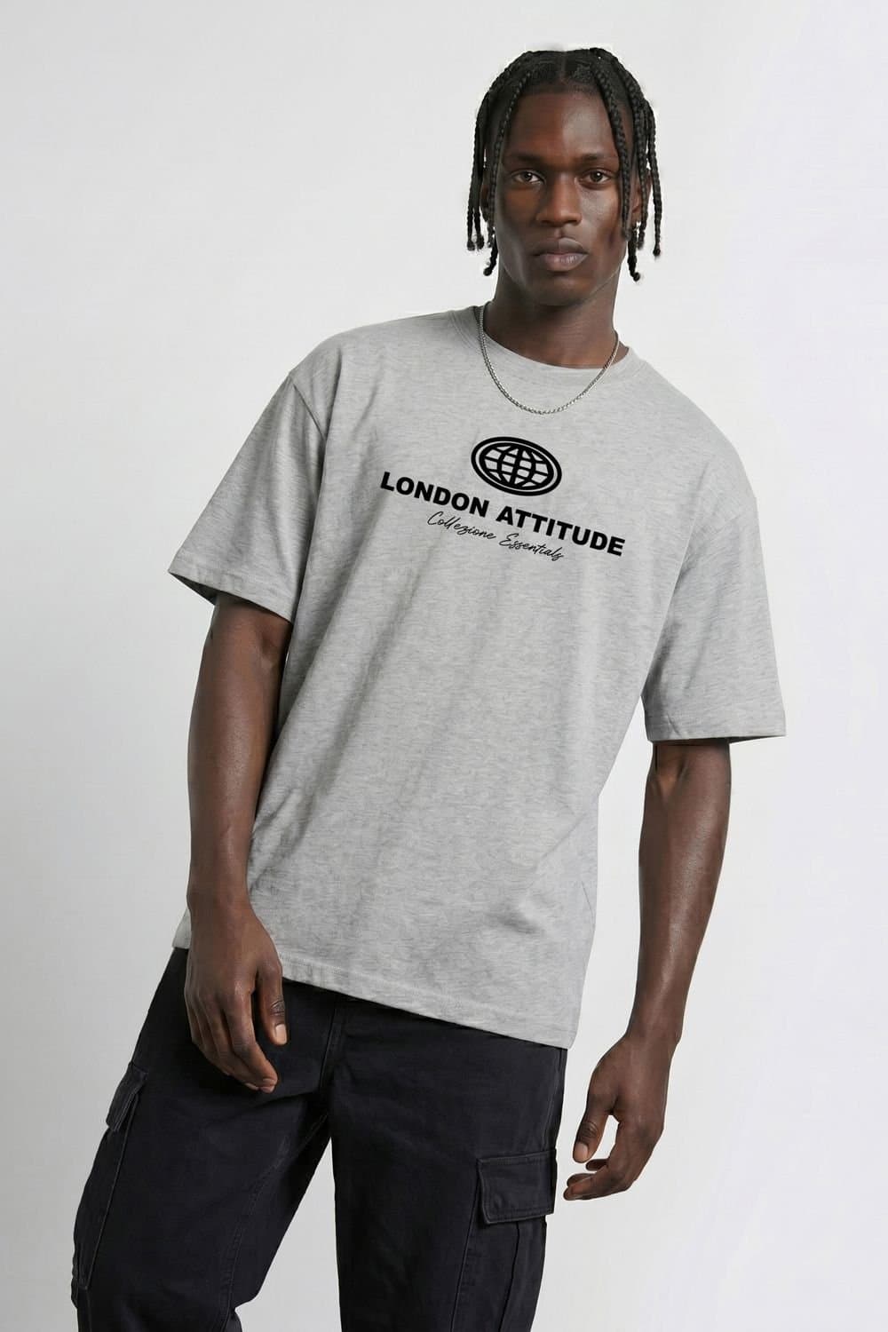 LONDON ATTITUDE LONDON ATTITUDE Men's Essential Globe Logo Premium Cotton T-Shirt in Light Grey