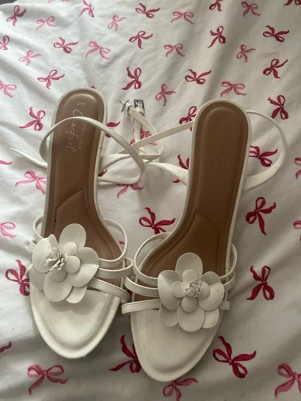 New Look Flowers heels