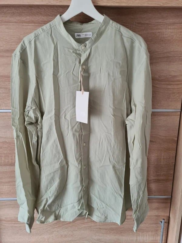 Zara Zara regular fit t-shirt with long sleeves in light green xl size