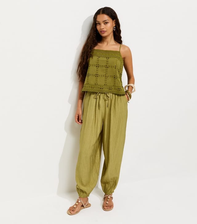 New Look Women's Petite Light Khaki Pleated Wide Leg Cuffed Trousers New Look - 3
