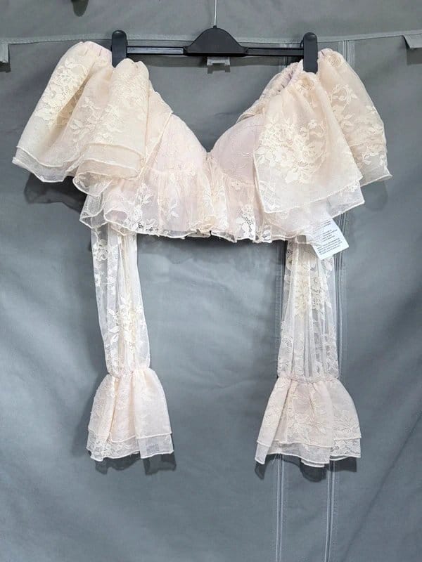 ASOS New With Tags asos luxe Cream Lace Ruffle Crop Top - Size 12 - 1