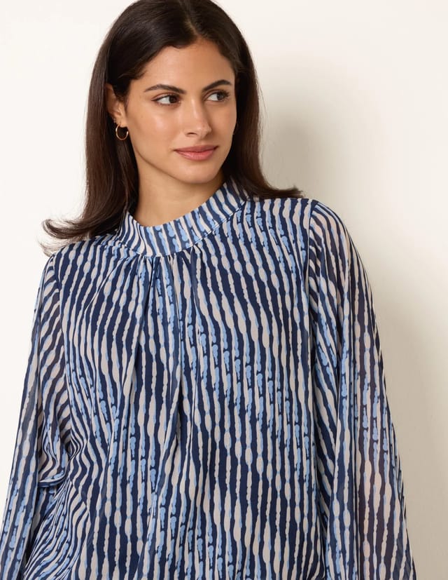 Blue Vanilla Printed High Neck Puffball Blouse - 3
