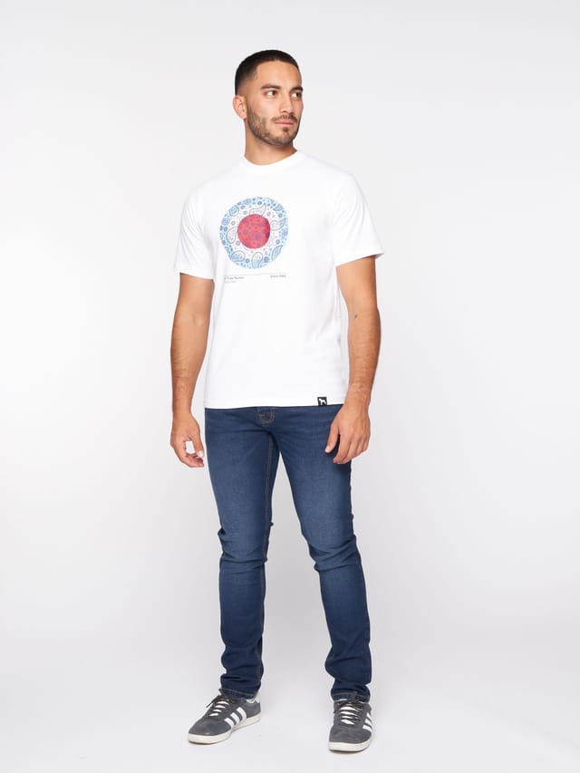One True Saxon One True Saxon Men's Paisley T-Shirt in White - 3