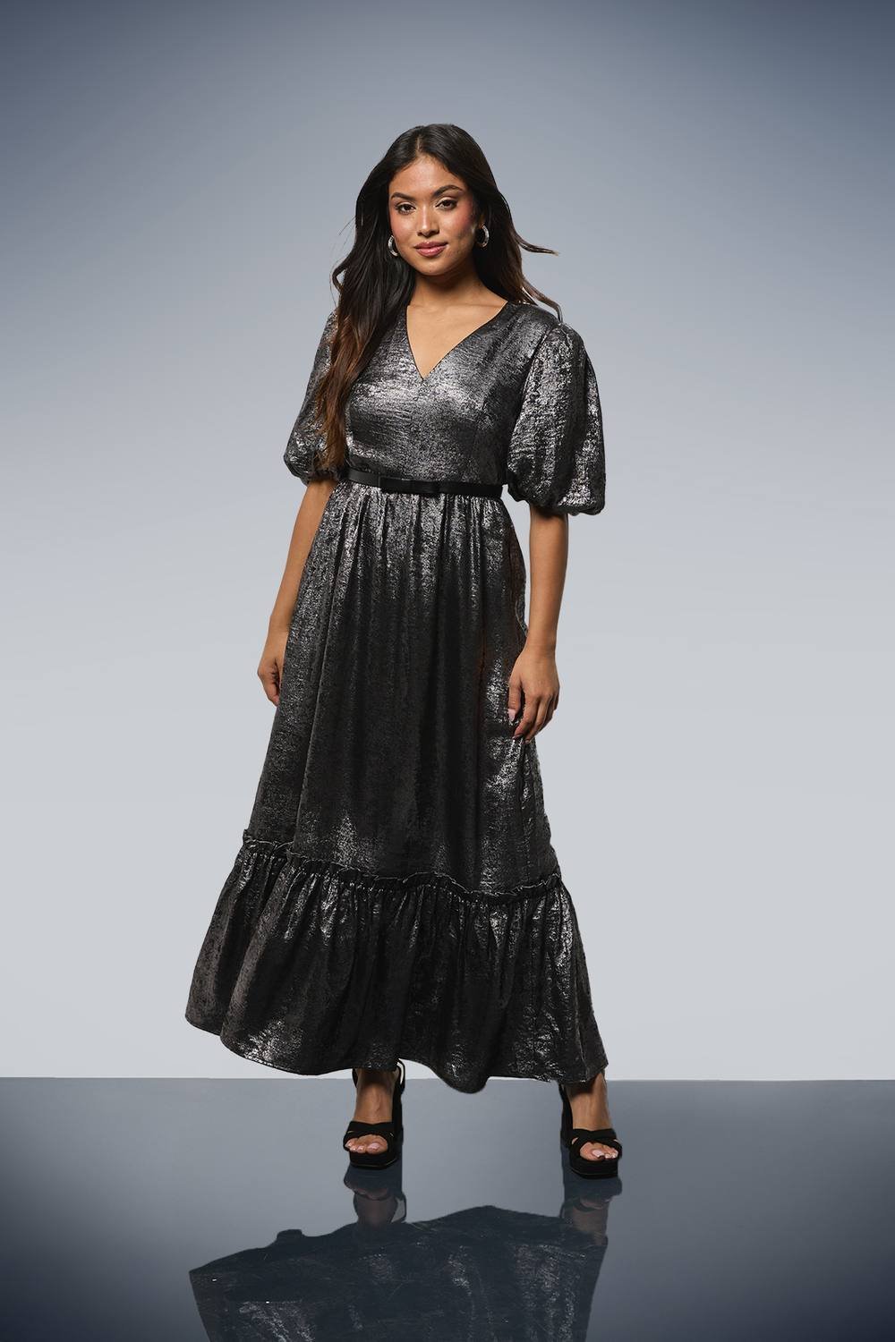 Dorothy Perkins Dorothy Perkins Women's Petite DP Luxe Metallic Puff Sleeve Tiered Maxi Dress in Silver - 1