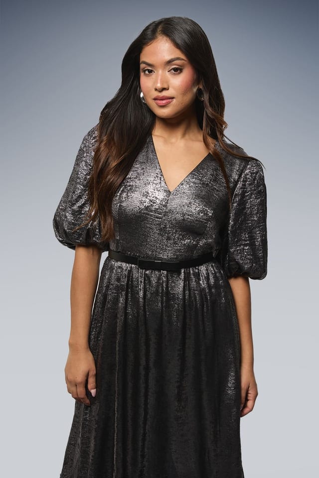 Dorothy Perkins Dorothy Perkins Women's Petite DP Luxe Metallic Puff Sleeve Tiered Maxi Dress in Silver - 2
