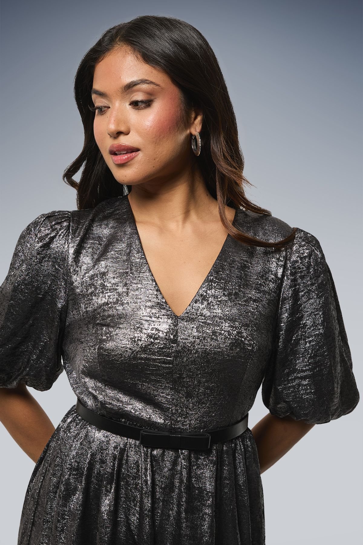 Dorothy Perkins Dorothy Perkins Women's Petite DP Luxe Metallic Puff Sleeve Tiered Maxi Dress in Silver - 4